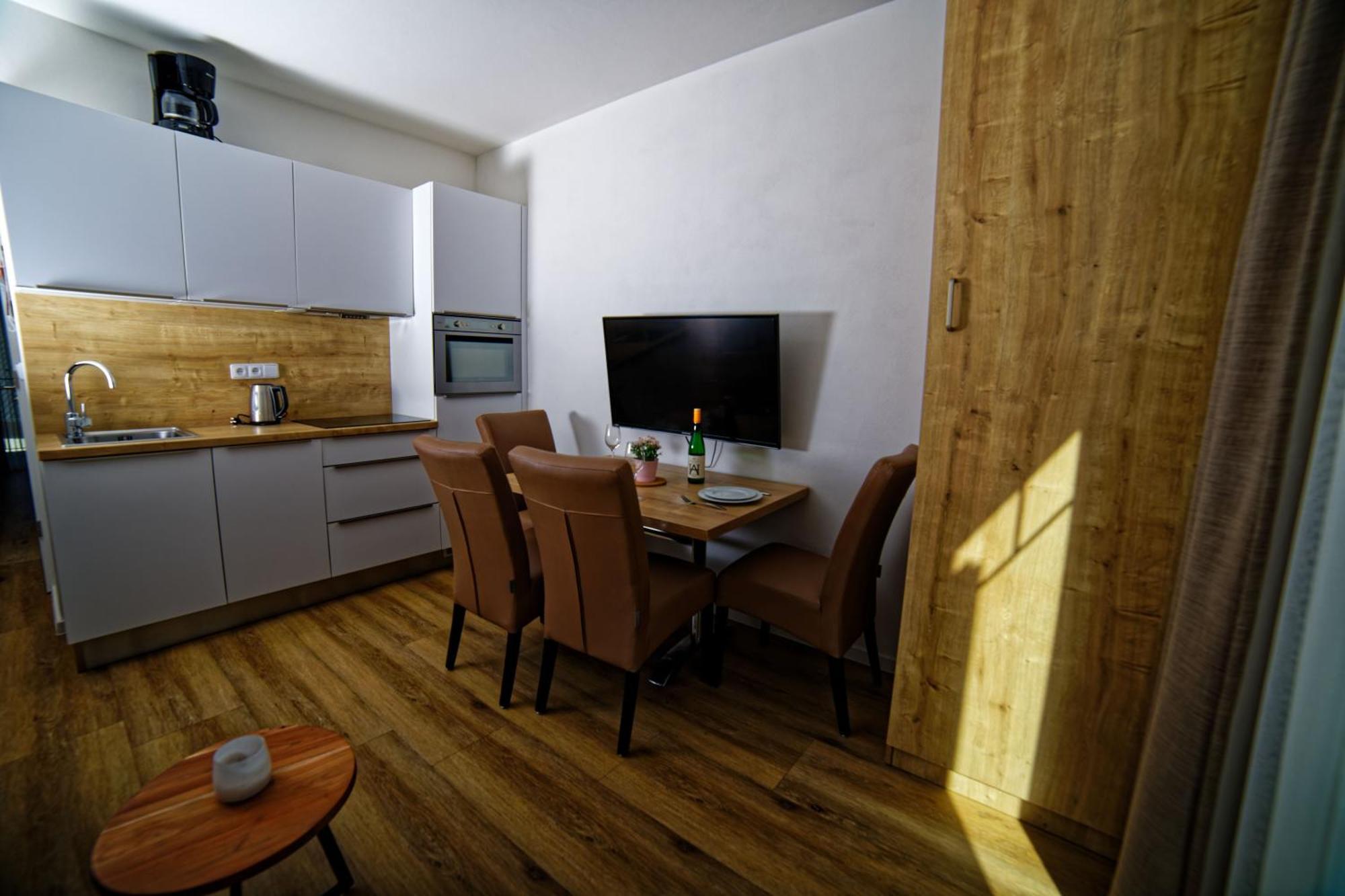Lakeside Village - Vetrnik Frymburk Kamer foto